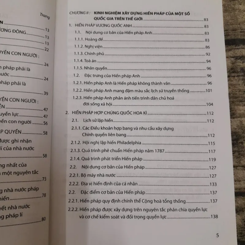 Sách chuyên khảo- Xây dựng và Bảo vệ HIẾN PHÁP Kinh nghiêm thế giới và Việt Nam.  762050