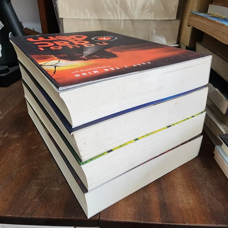 Combo 4 tập Người Gác Đêm Pháp y Tần Minh 758580