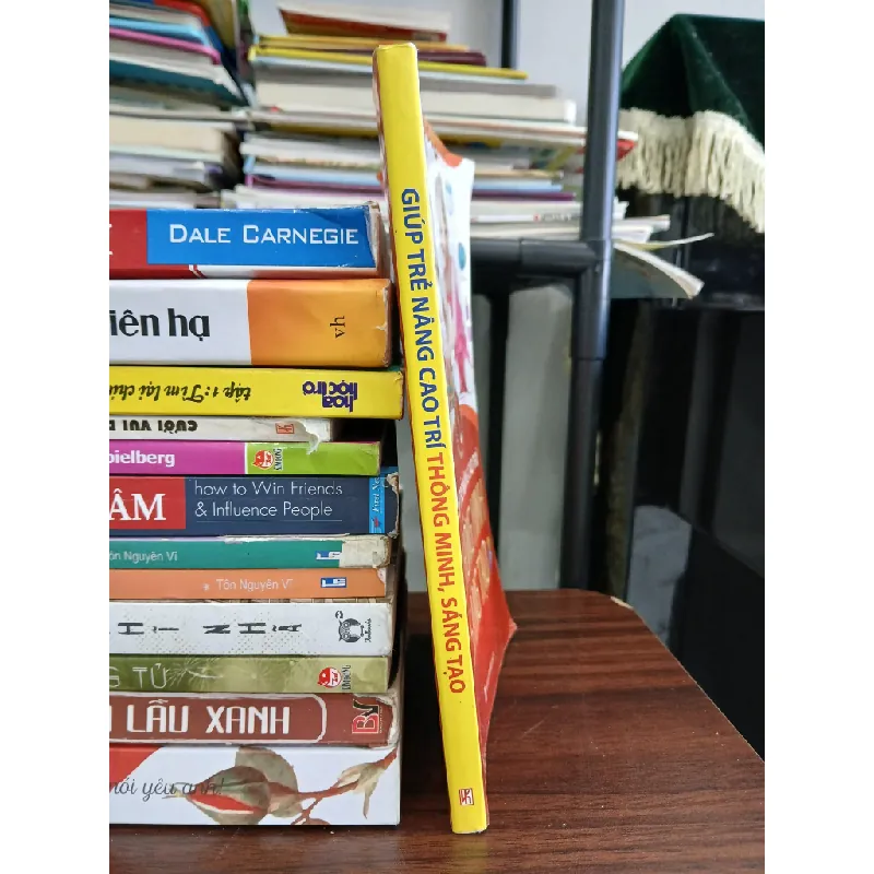 Giúp trẻ nâng cao trí thông minh sáng tạo – Nhiều tác giả 572387