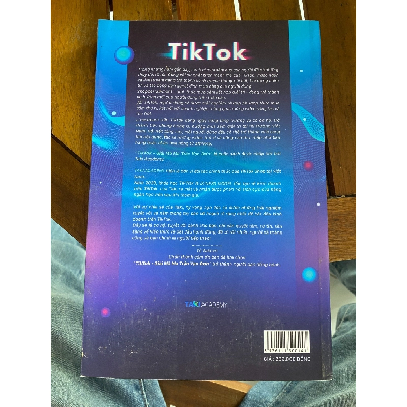 TikTok: Giải Mã Ma Trận Vạn Đơn - Nhóm Tác Giả 531654