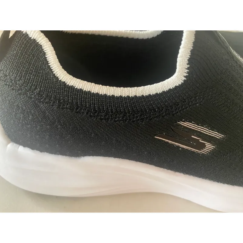 Giày thể thao nữ DUOJIA TU - Mới mua - chưa mang ra ngoài lần nào-  màu đen size 37 720353