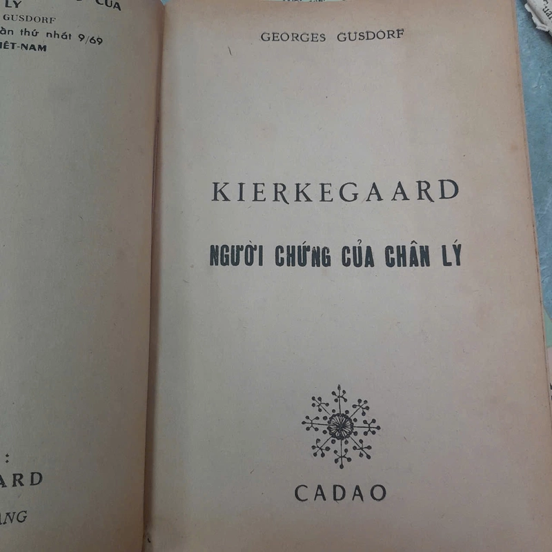 KIERKEGAARD NGƯỜI CHỨNG CỦA CHÂN LÝ - GEORGES GUSDORF 473195
