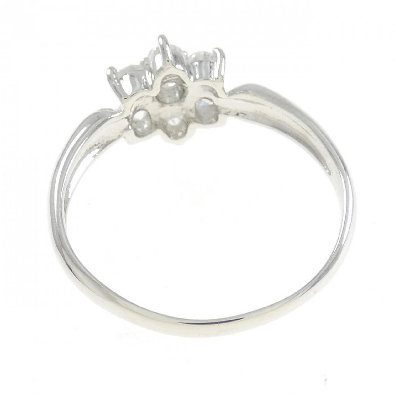 Nhẫn kim cương PT Flower 0.50CT 672975