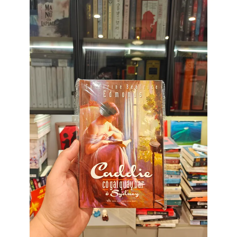 Cô gái quầy bar ở Sydney 738297