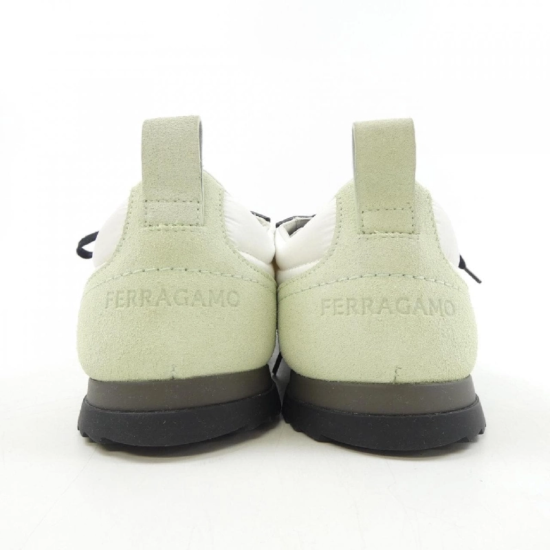 Giày sneaker FERRAGAMO - Hàng hiệu Authentic 906427