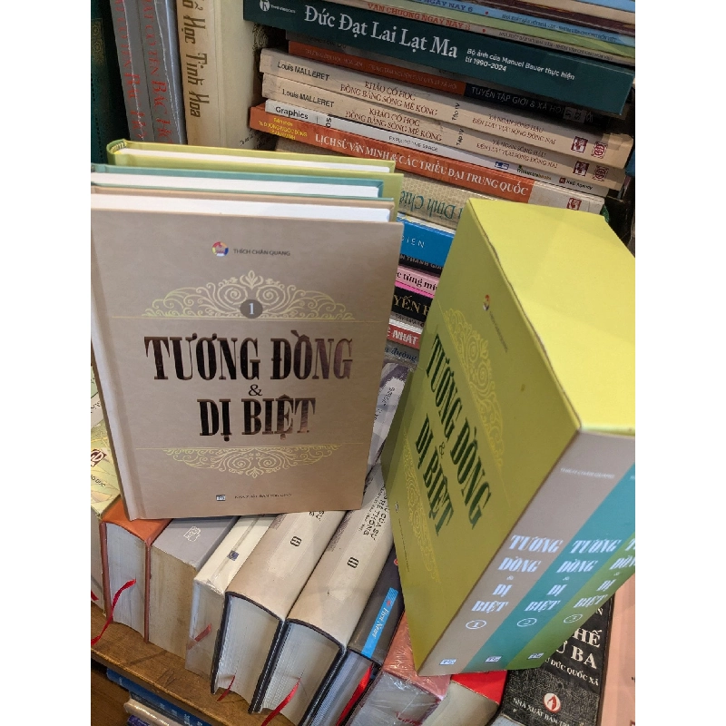 Tương đồng & Dị biệt, bộ 3 tập - Thích Chân Quang 975844