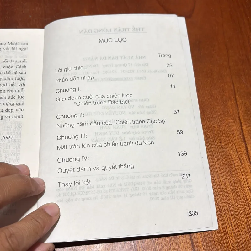 [Thủ Bút Tác Giả] - II Quảng Nam, Đà Nẵng: Thế Trận Lòng Dân - Lê Văn Nhẫn - 2003 931836