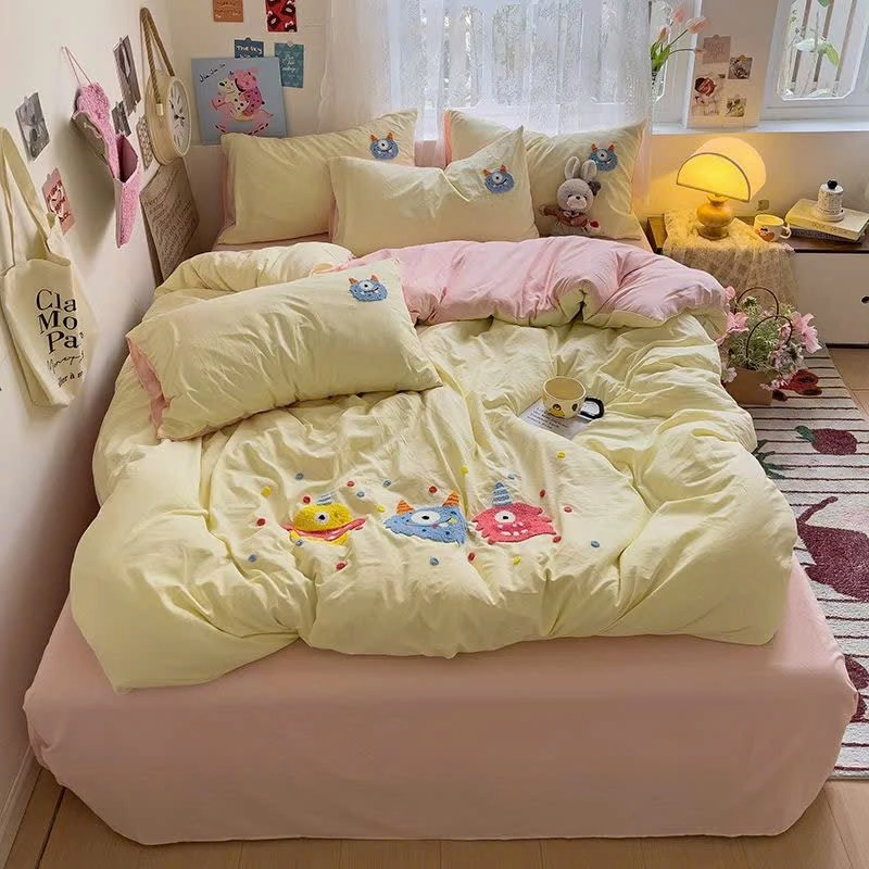 Chăn ga cotton đũi mềm hoạ tiết thêu 469579