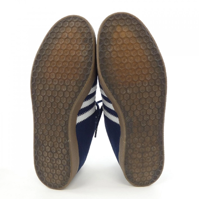 Giày thể thao ADIDAS - Hàng hiệu Authentic 829052