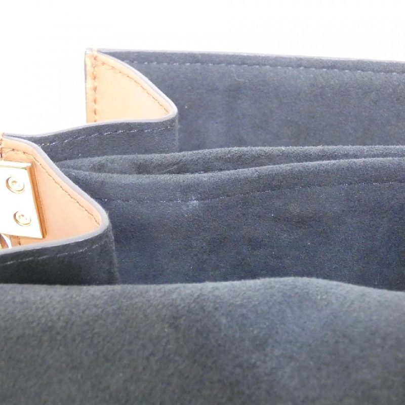 Túi xách vai Louis Vuitton Monogram Reverse Dauphine MM M44391 609935