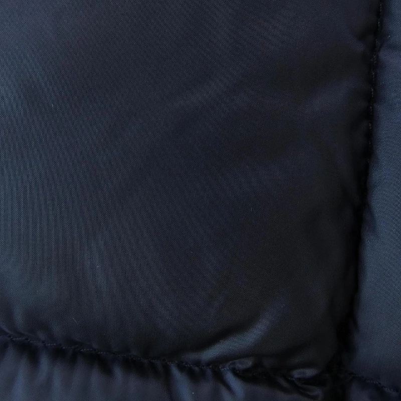 Áo khoác lông vũ MONCLER 643043