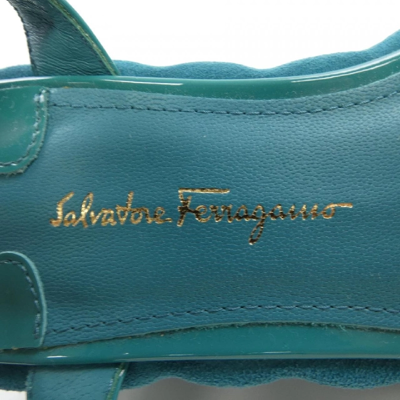 【Khuyến mãi】Giày sandal Salvatore Ferragamo 663189