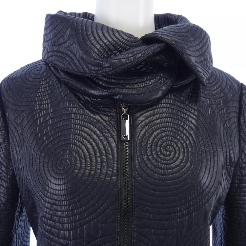 Áo khoác EMPORIO ARMANI - Hàng hiệu Authentic 822198