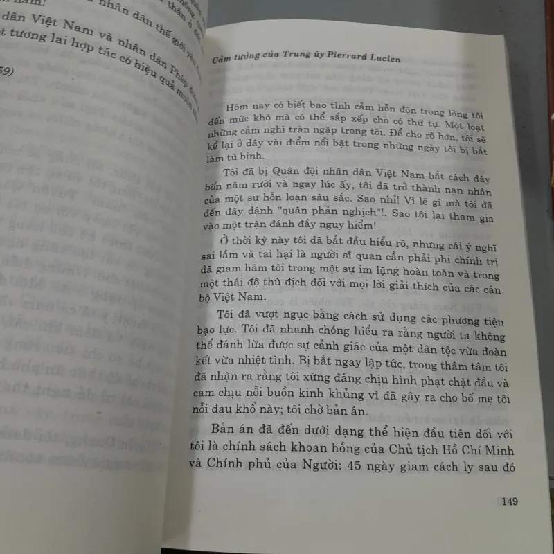 CHIẾN TRANH ĐÔNG DƯƠNG QUA TIẾNG NÓI CỦA BINH LÍNH PHÁP 712386