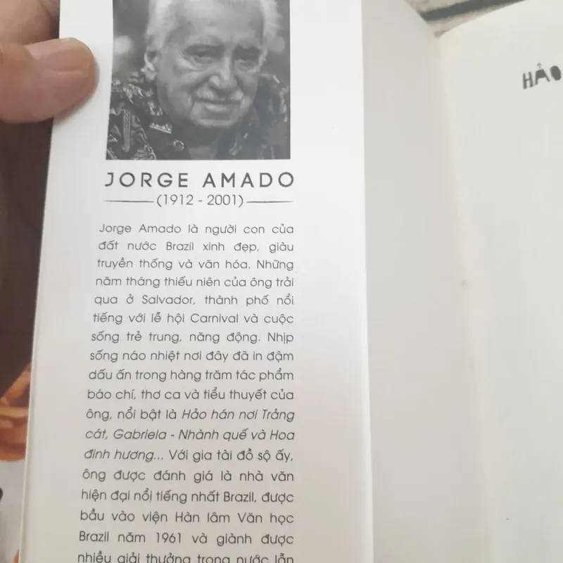 Hảo hán nơi trảng cát. Jorge Amado. Hoàng Thái Anh dịch 595976