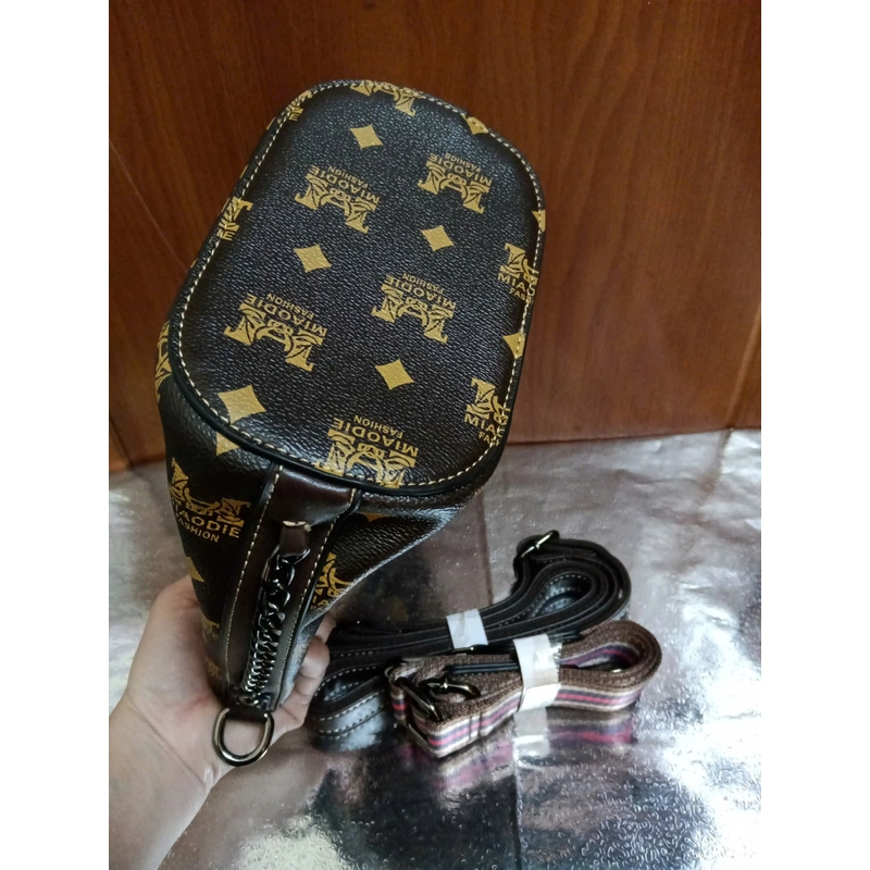 TÚI NỮ DÁNG GIỎ XINH 463570