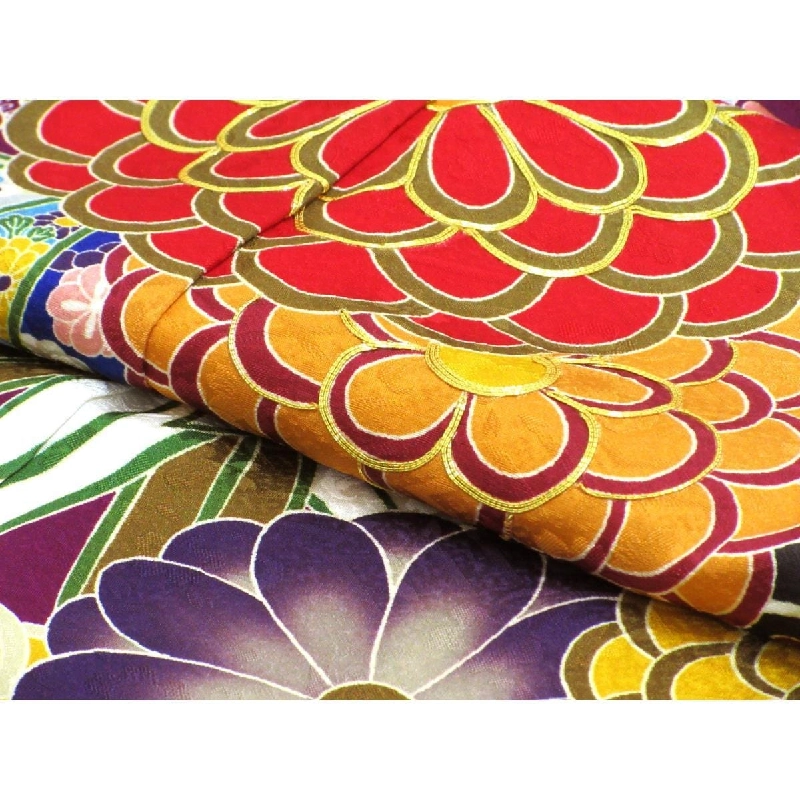 Áo kimono tay dài với thêu chế tác Yūzen - Hàng hiệu Authentic 878143