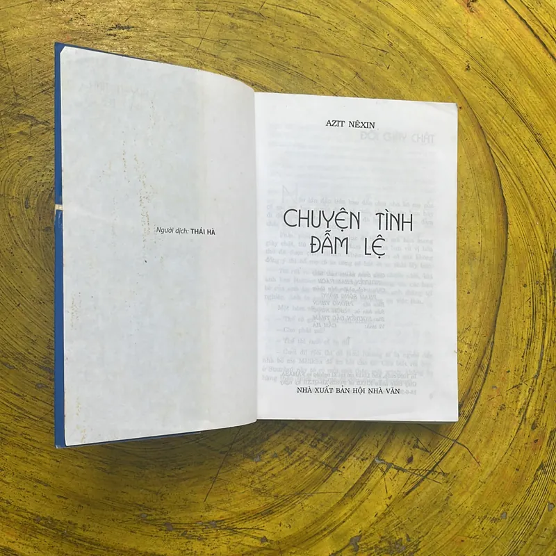 CHUYỆN TÌNH ĐẪM LỆ- AZIT NEXIN 709581