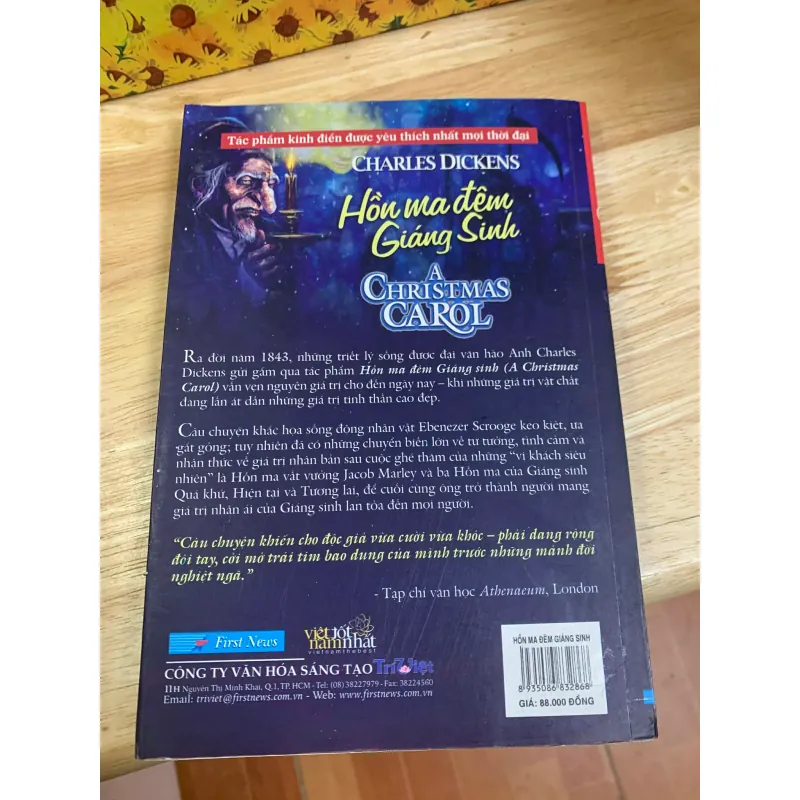 Hồn Ma Đêm Giáng Sinh — Charles Dickens 927977