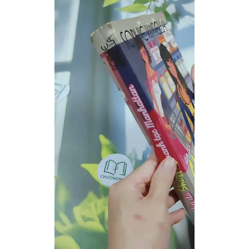 Tín Đồ Shopping Oanh Tạc Manhattan - Sophie Kinsella 744776