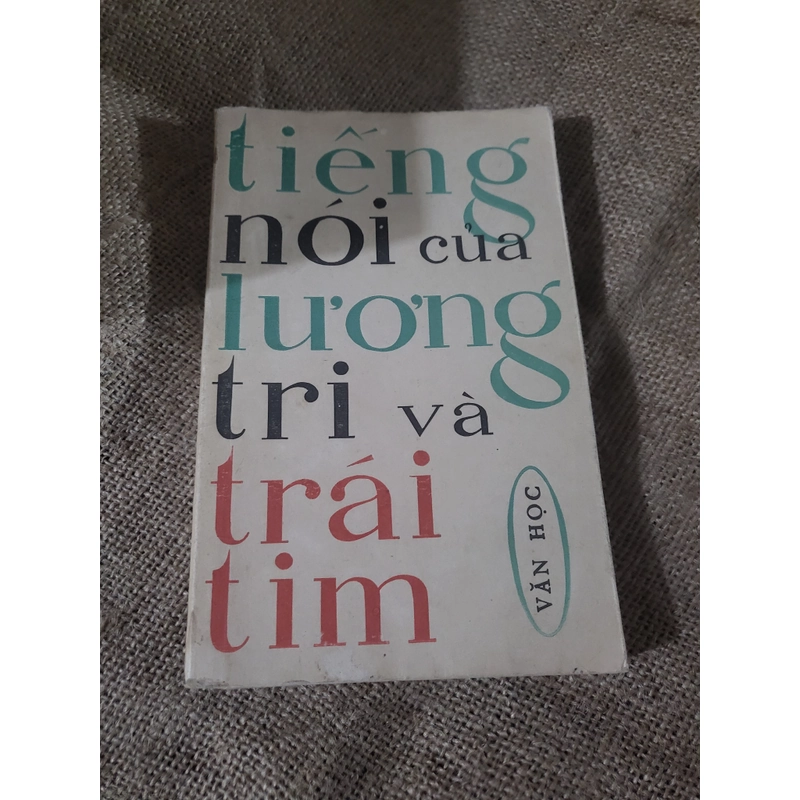 Tiếng nói... phát biều vê Việt Nam của các văn
nghệ sĩ,nhà hoạt động văn hóa thế giới) 336599