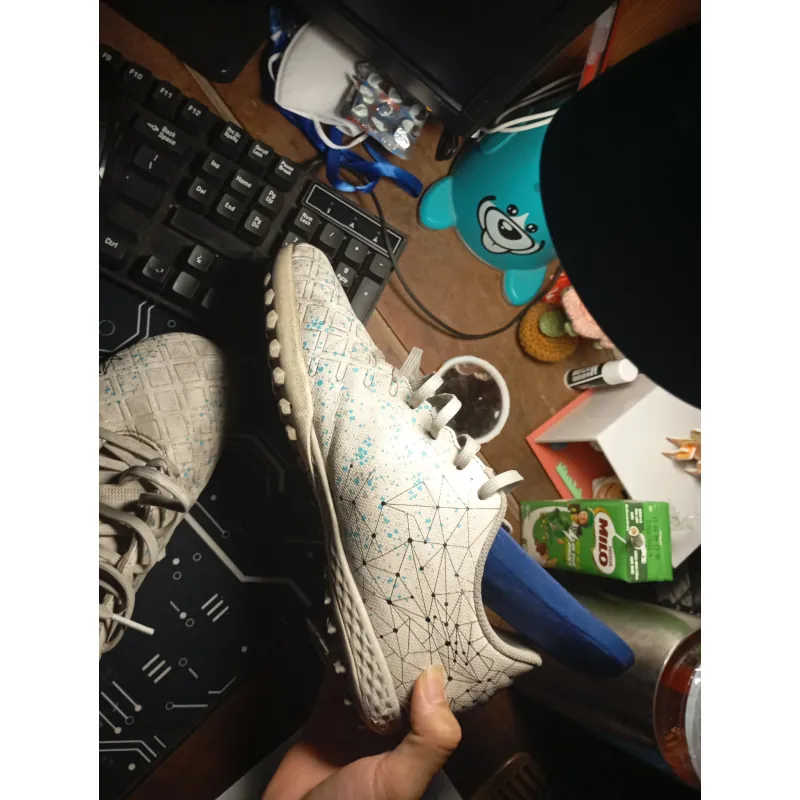 Giầy đá bóng 753324