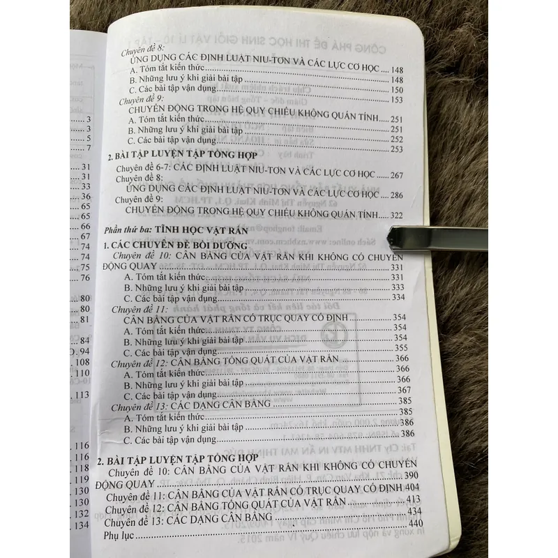 Công phá đề thi học sinh giỏi Vật Lí 10 T1 604420