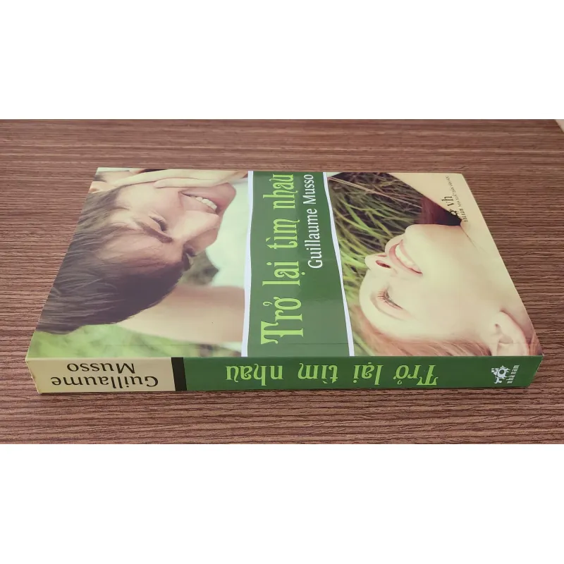 Tiểu thuyết TRỞ LẠI TÌM NHAU (Guillaume Musso) 761613