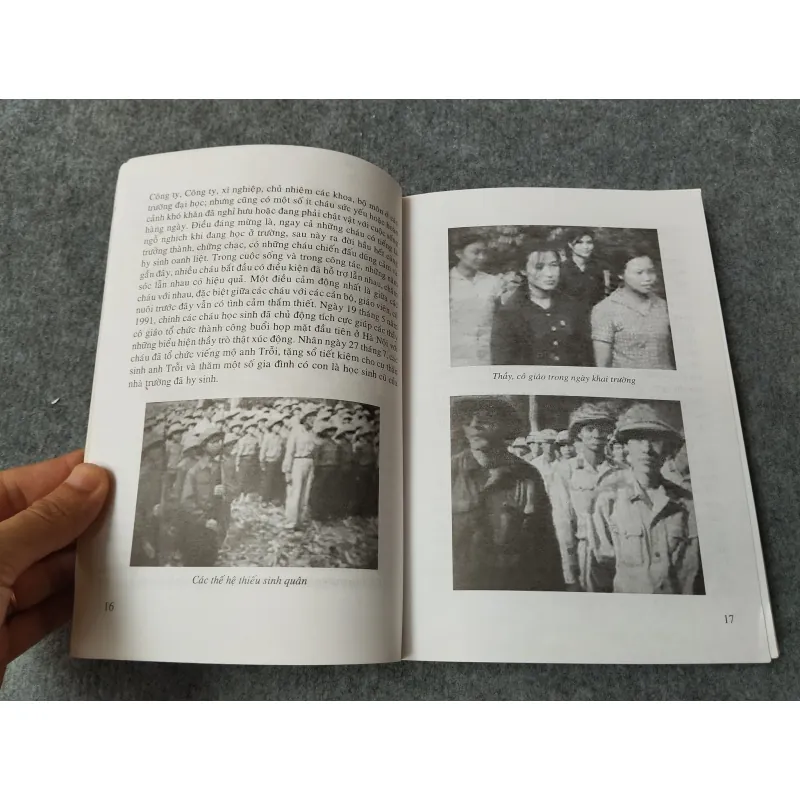 SINH RA TRONG KHÓI LỬA 700925