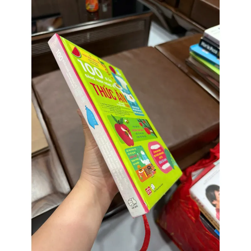 100 Bí Ẩn Đáng Kinh Ngạc Về Thức Ăn – Sách thiếu nhi khám phá khoa học về thực phẩm - K3 1010330