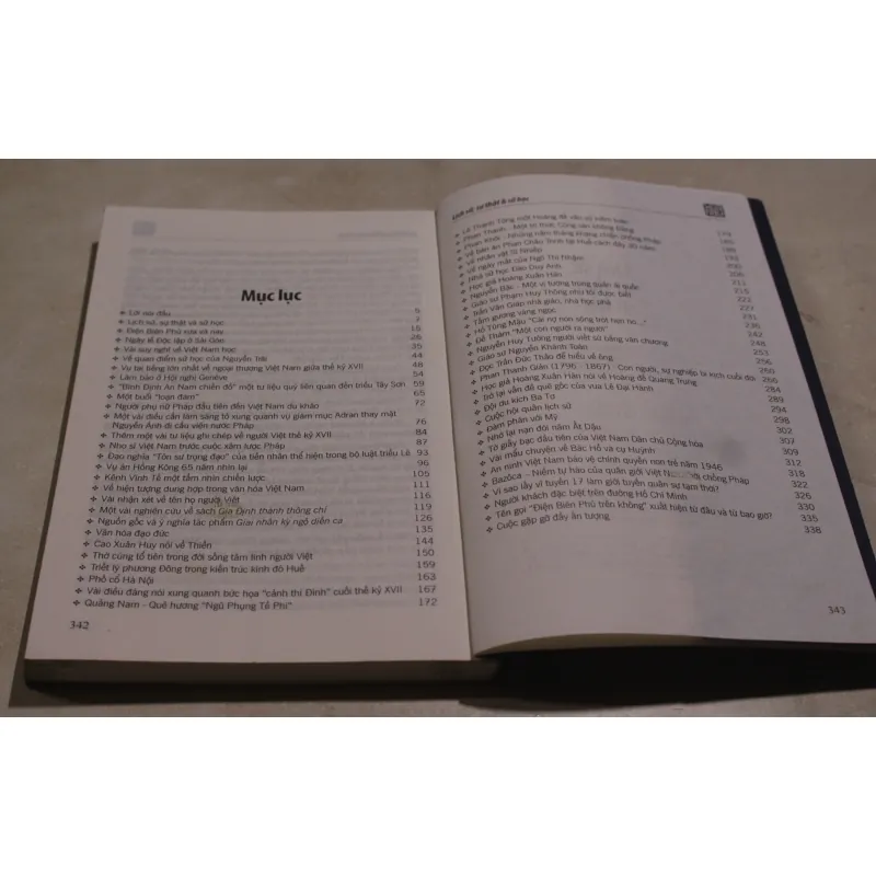 Lịch sử sự thật & sử học 972599