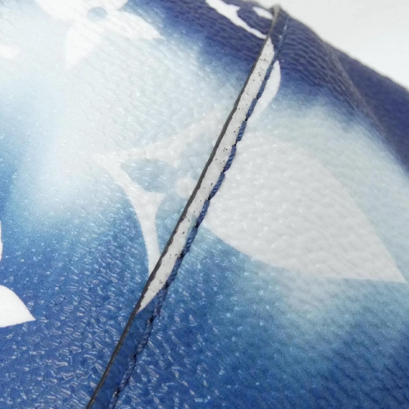 Túi xách vai Louis Vuitton LV Escale Neo Noe M45126 - Hàng hiệu Chính hãng 768388