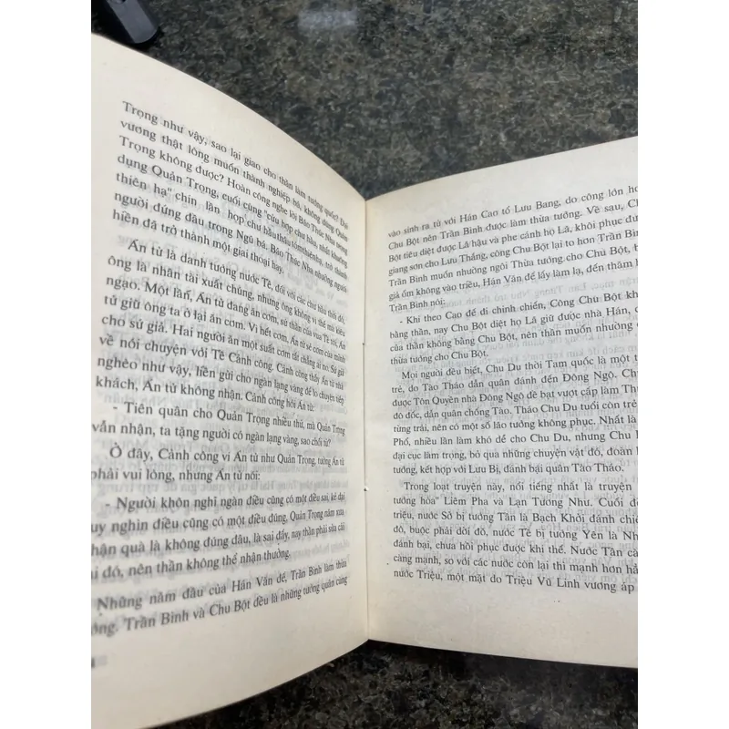 Quyền trí Trung Hoa Lãnh Thành Kim 707401