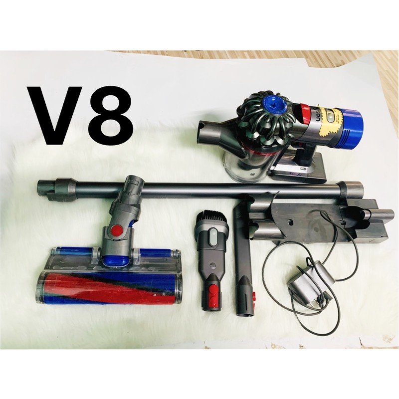 Dyson v8 fluffy mới 95-99% , full phụ kiện 146199