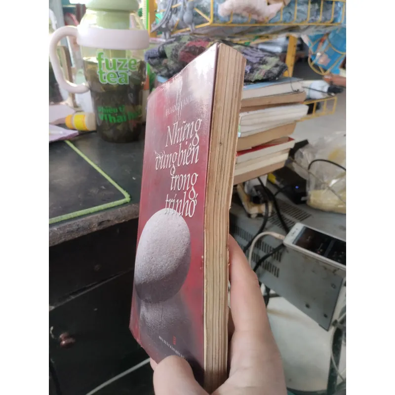 Những vùng biên trong trí nhớ của tác giả Hoàng Văn Minh. 
Thể loại: Ký - Phóng sự.
 695655