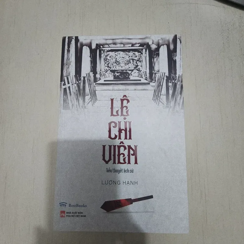 Sách Lệ Chi Viên của Lương Hạnh mới 95% 500929