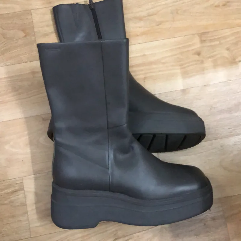 Bốt VAGABONG , chính hãng ! 966409