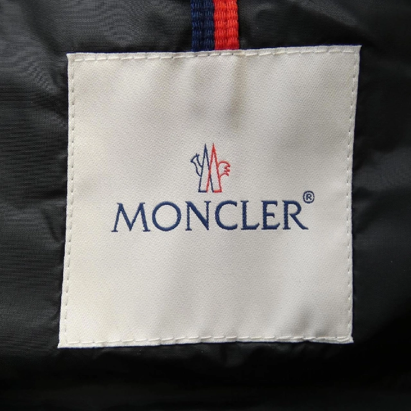 Áo khoác lông vũ MONCLER 644912