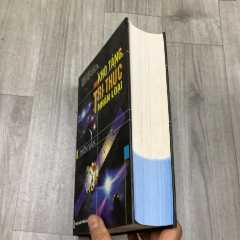 Kho tàng tri thức nhân loại, thiên văn. 4b5 779628