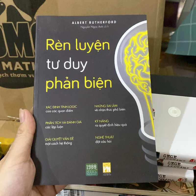 Rèn luyện tư duy phản biện 1032952