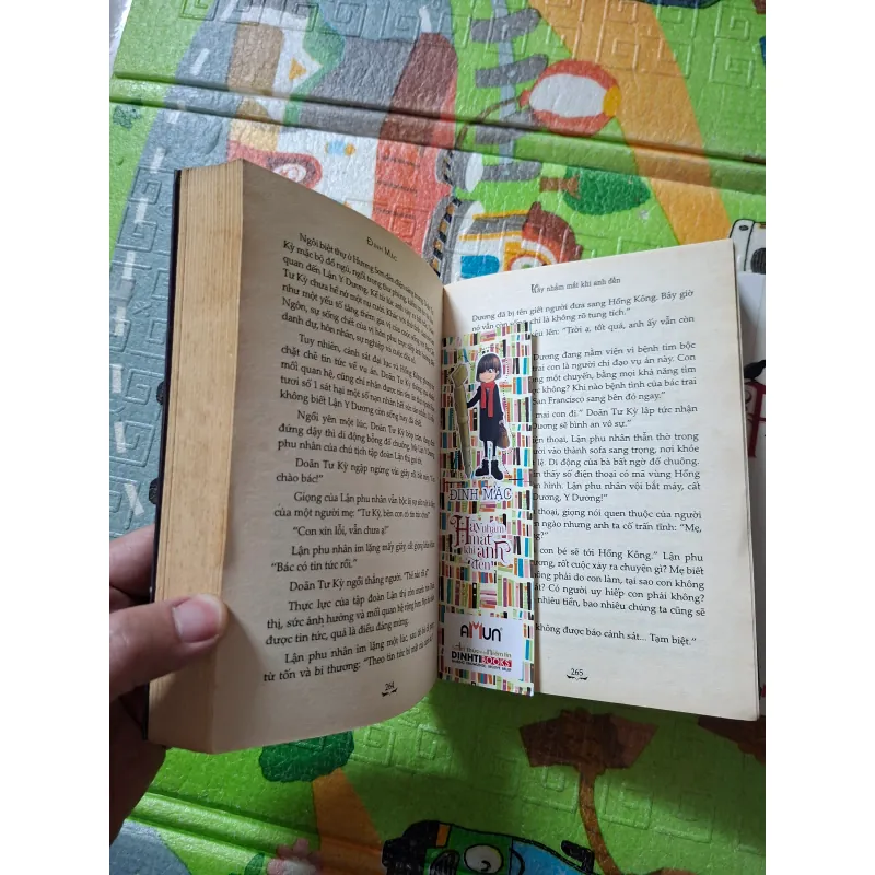 Hãy nhắm mắt khi anh đến (bộ 2 tập)  927641