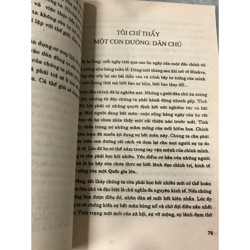 CUỘC ĐẢO CHÍNH THÁNG TÁM SỰ THẬT VÀ BÀI HỌC - Mikhail Gorbachov 477929