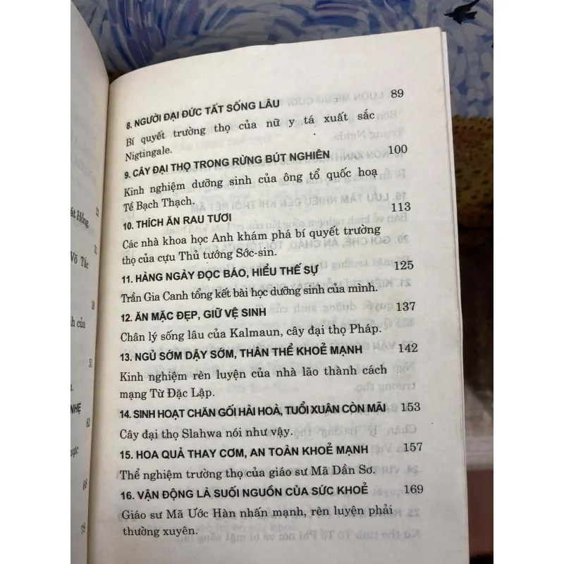 Bí Quyết Trường Thọ Của Các Danh Nhân - Giả Phượng Vân 992475