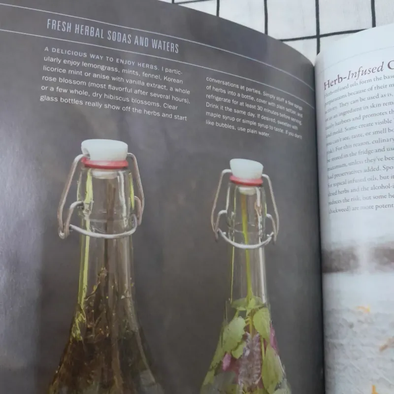 Sách màu t.Anh- CÂN BẰNG CƠ THỂ BẰNG THẢO MỘC- BODY BALANCE HERBAL GUIDE. Tg. M. Grove 706840