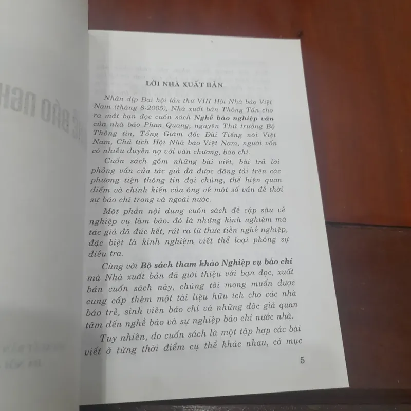 NGHỀ BÁO NGHIỆP VĂN 737680