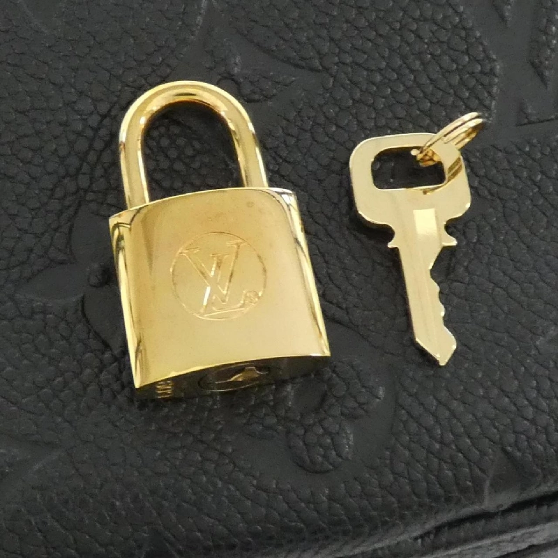 Túi xách vai Louis Vuitton Monogram Empreinte Boîte Chapeau Souple MM M45649 613895