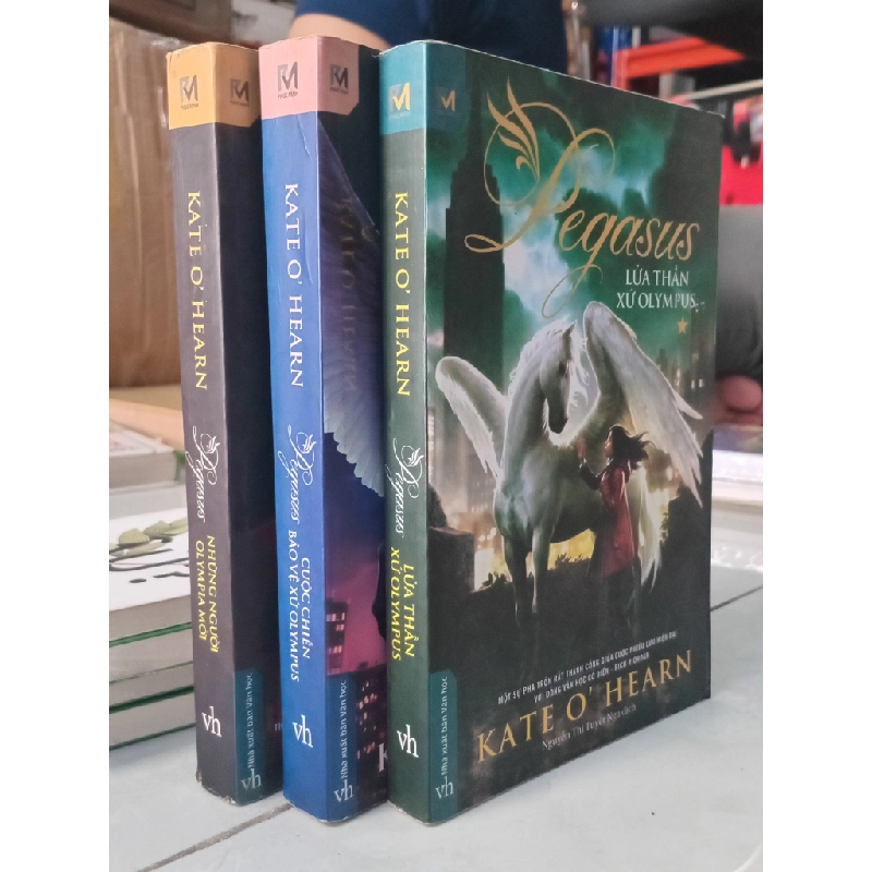 Pegasus, bộ 3 tập - Kate O' Hearn 494293