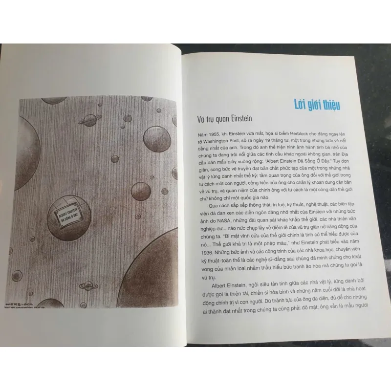 Sách Vũ Trụ Quan Của Albert Einstein - Mới 90% 694099