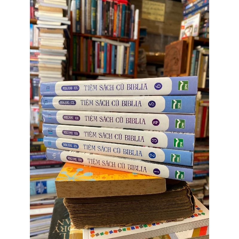 Tiệm sách cũ của Biblia - Mikami En 160337
