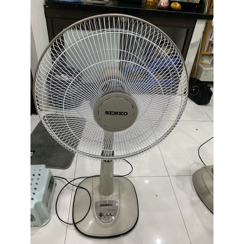 Quạt Senko L1638 477246